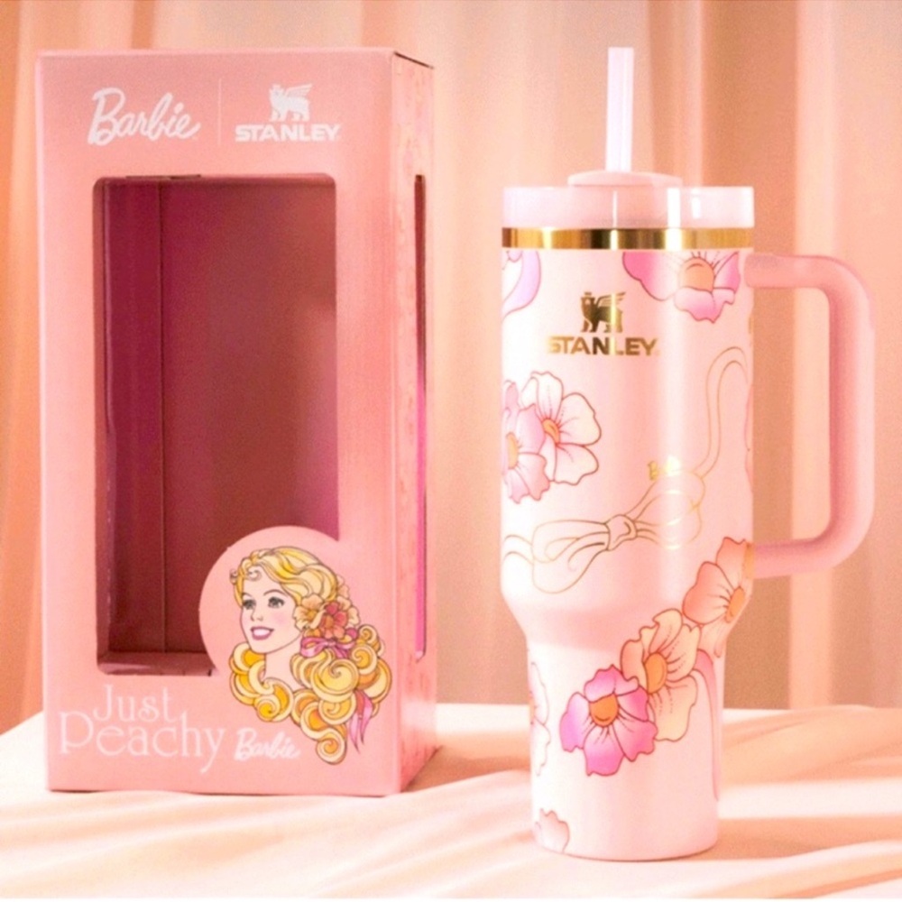 Stanley | 80’s Barbie Peaches ’N Cream 40 oz